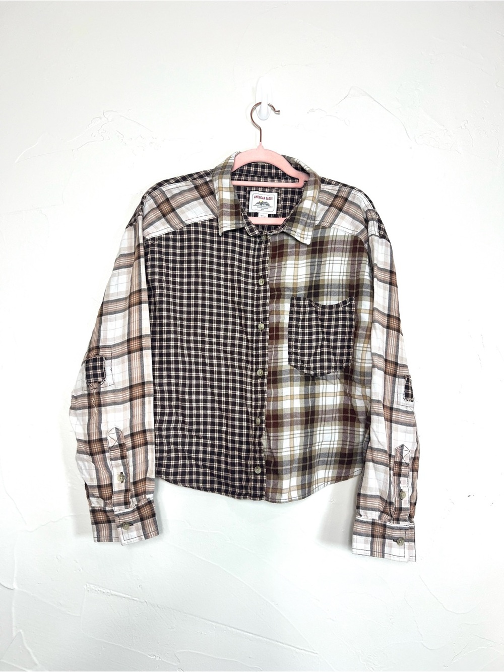 American Eagle Cropped Plaid Button Down Shirt